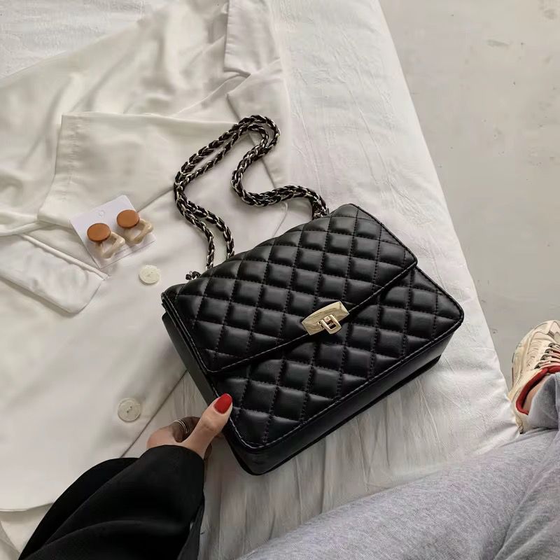 Brand New Embroidery Chain Shoulder Bag - Image 2